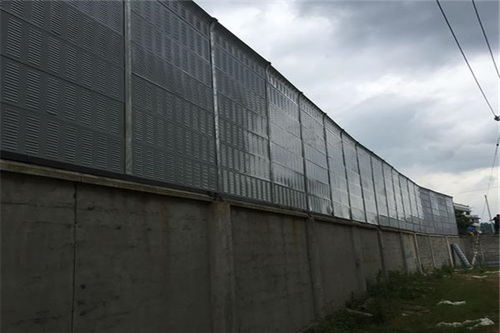 麻山醫院金屬聲屏障的吸音屏降噪效果分析